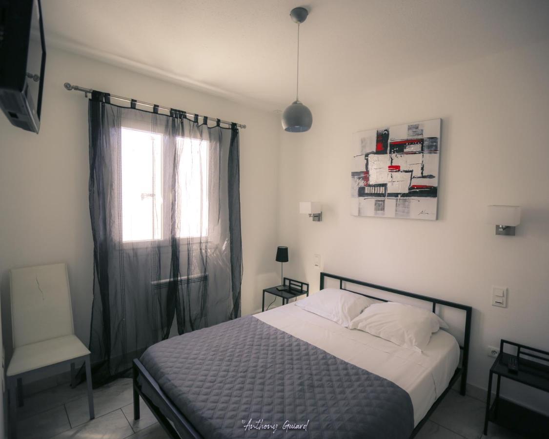Residence Mari Folelli Εξωτερικό φωτογραφία